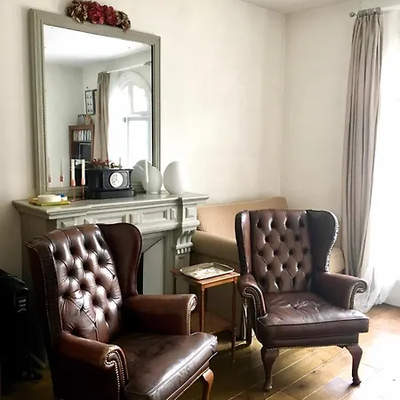 Grand Centre Apartment